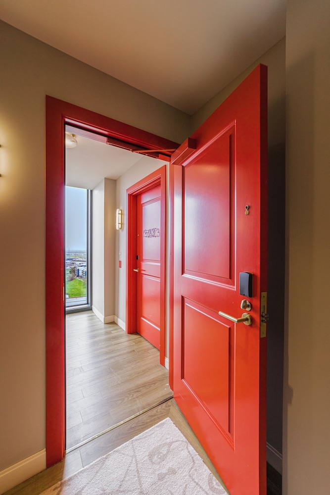 Grand Suite, Multiple Beds, City View - Photo 4