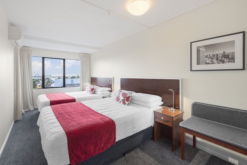 Two Bedroom Apartment with Full Facilities and Balcony - Photo 1