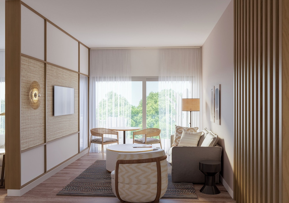 Presidential Suite Front Sea View