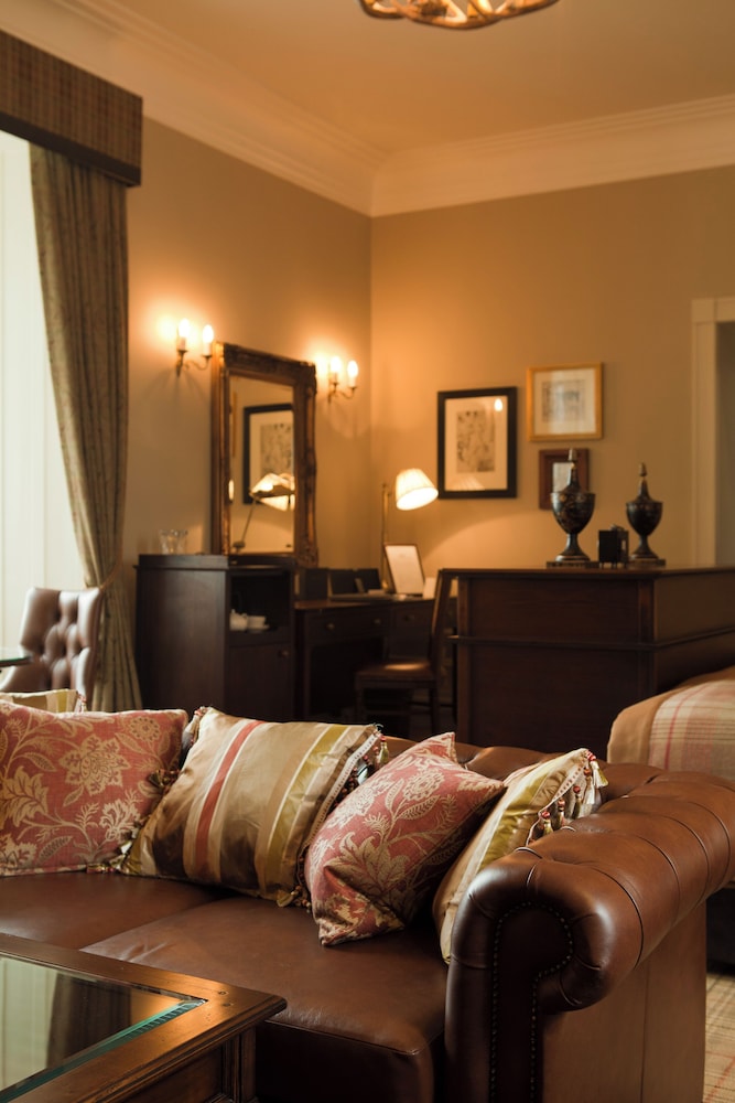 Lairds Suite - Photo 3