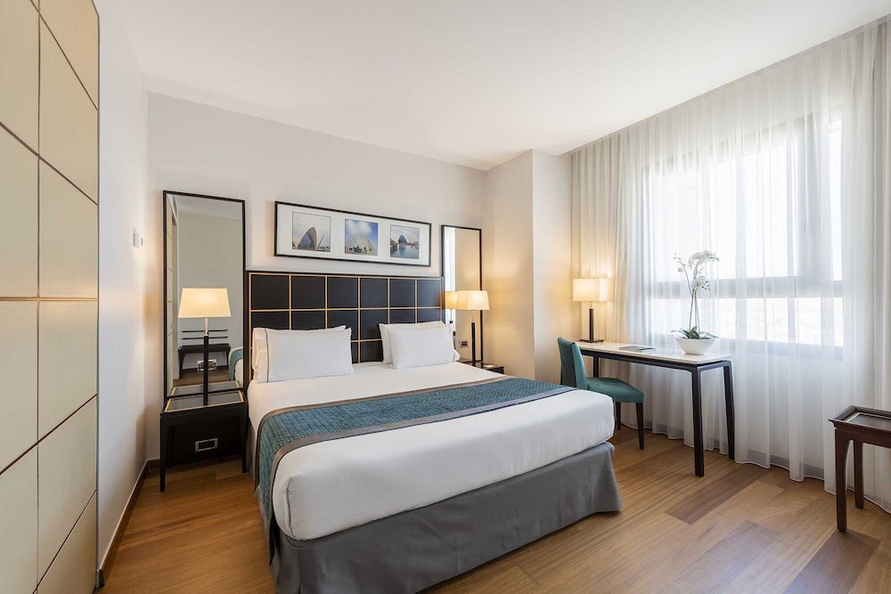 Habitación Doble Superior Uso Individual, Vista a la Ciudad