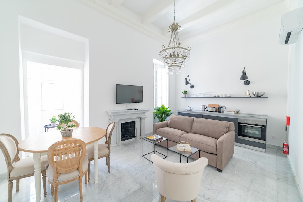 Standard Apartment, Ensuite (Carmelita) - Photo 30