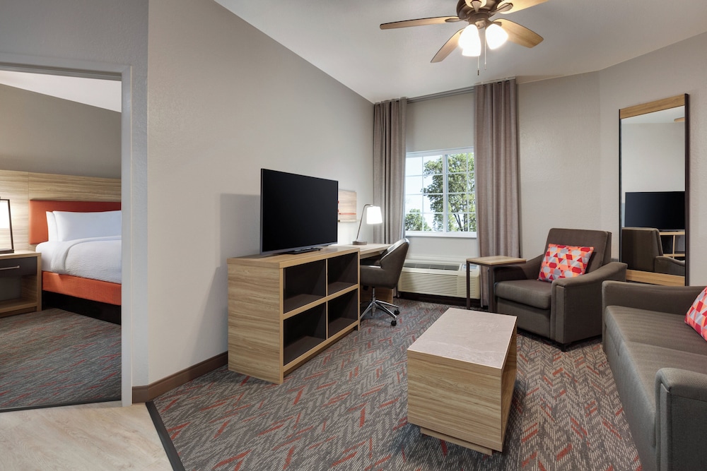Suite, 1 Bedroom photo 3