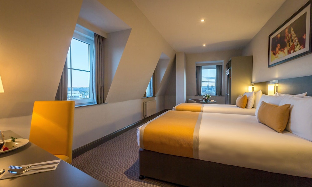 Double & Single Room - Photo 4