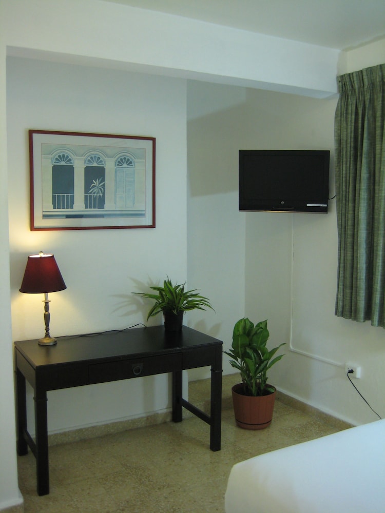 Standard Double Room photo 3