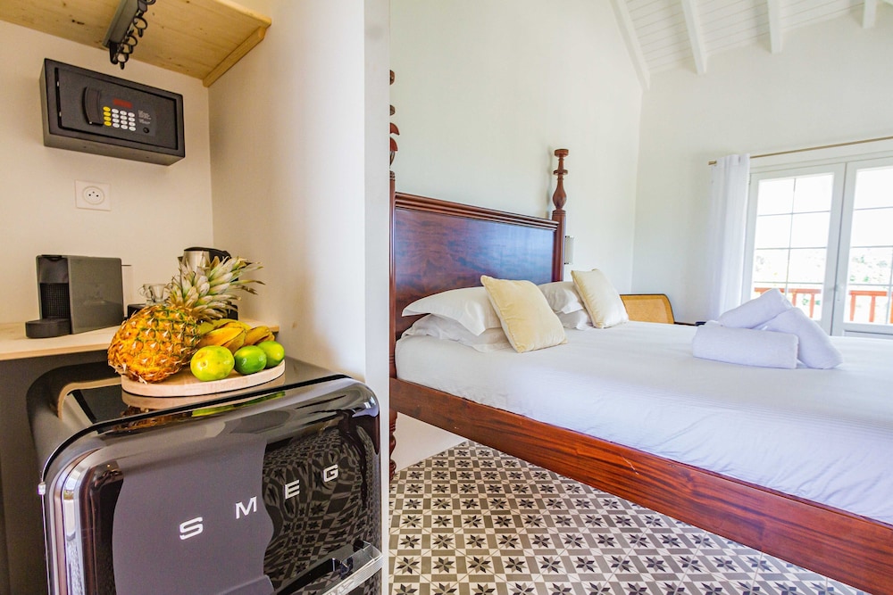 Deluxe Double Room - Photo 12