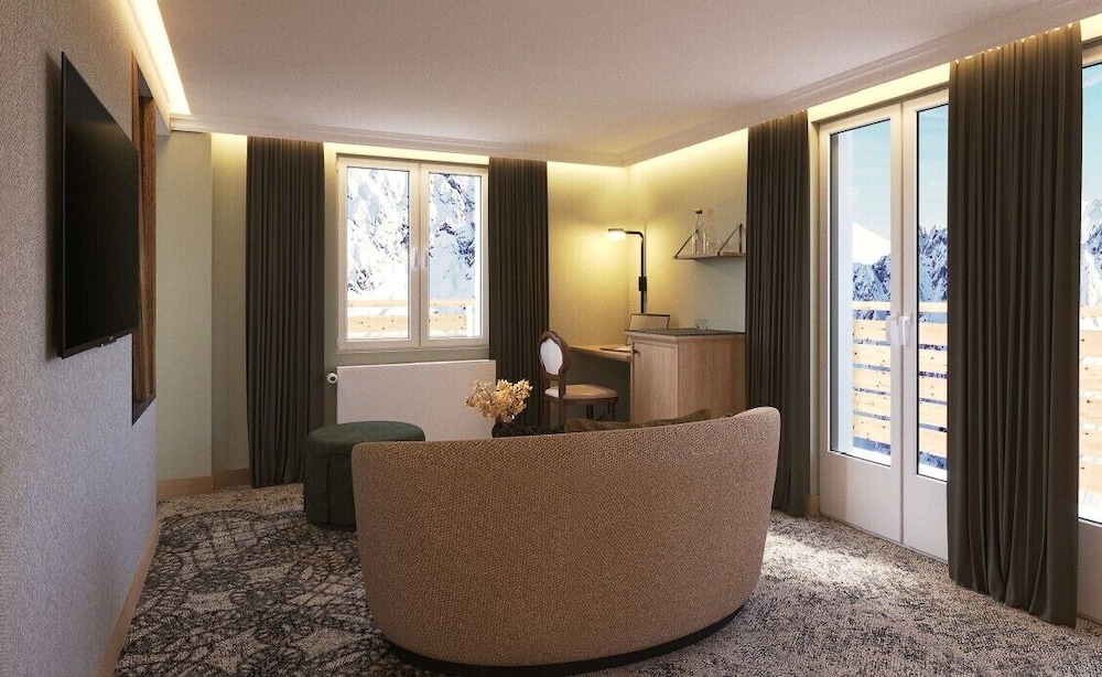 Corner Junior Suite with balcony and Eiger mountain view photo 3