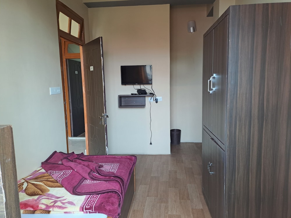 Basic Room photo 1
