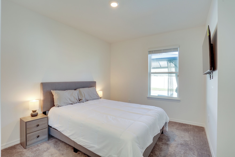 House (4 Bedrooms) photo 1