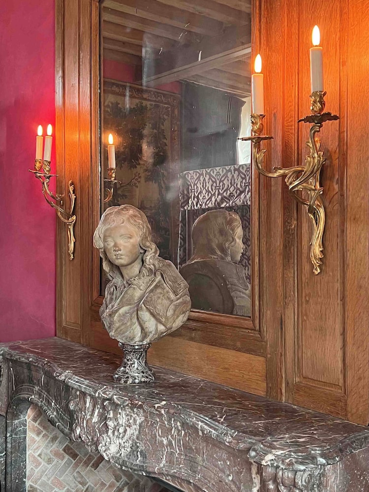 Royal Room photo 2