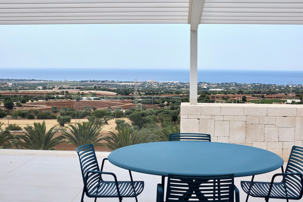 Deluxe Apartment, Multiple Beds, Sea View