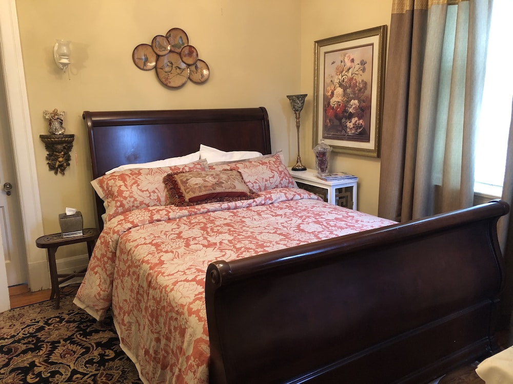 Standard Double Room, 1 Queen Bed photo 3