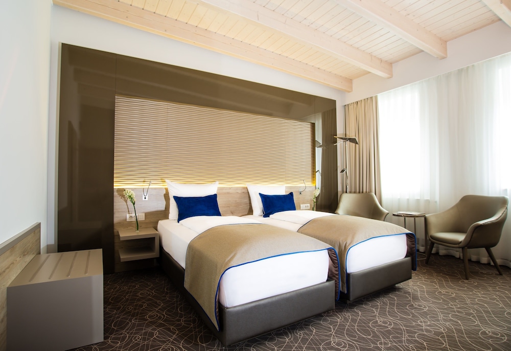 Standard Double or Twin Room photo 1