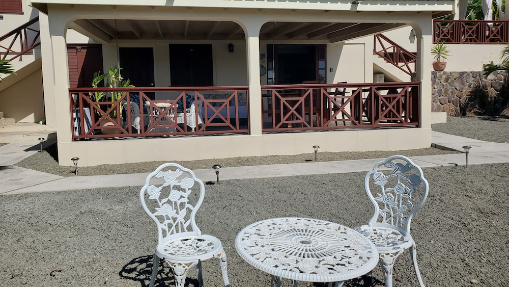 Classic Apartment, 1 Bedroom, Sea View photo 3