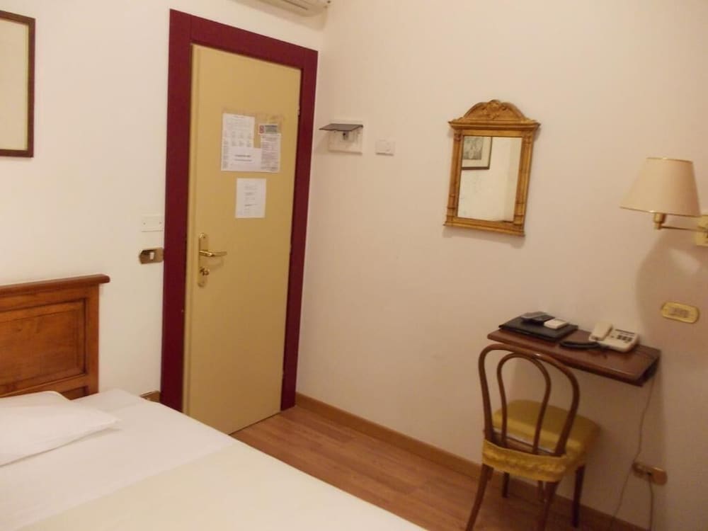 Basic Single Room