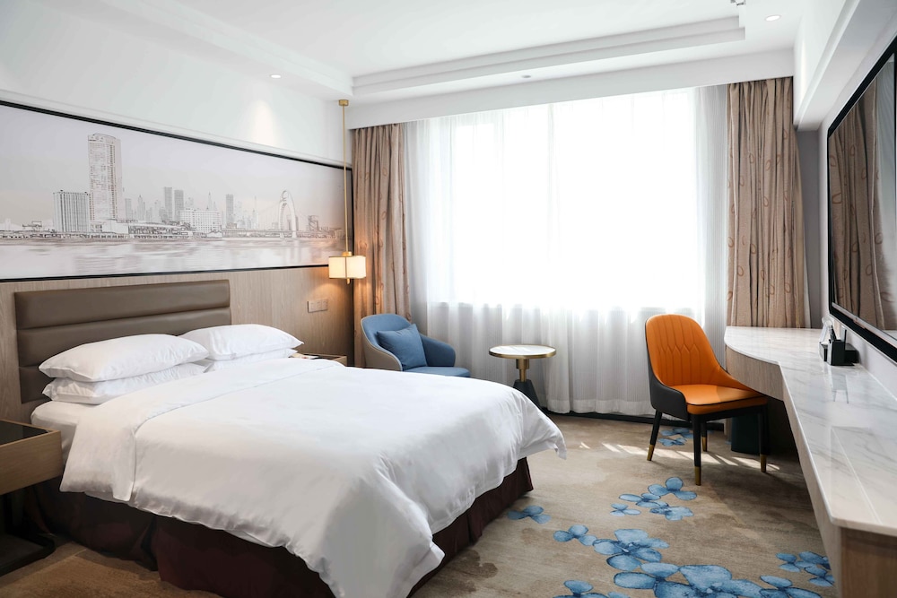 Huaxia Elegant River View King Room - Photo 2