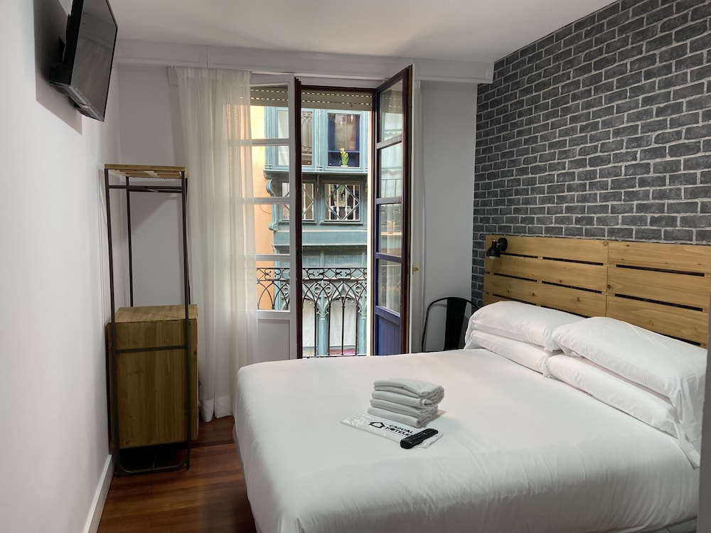 Superior Double Room - Photo 5
