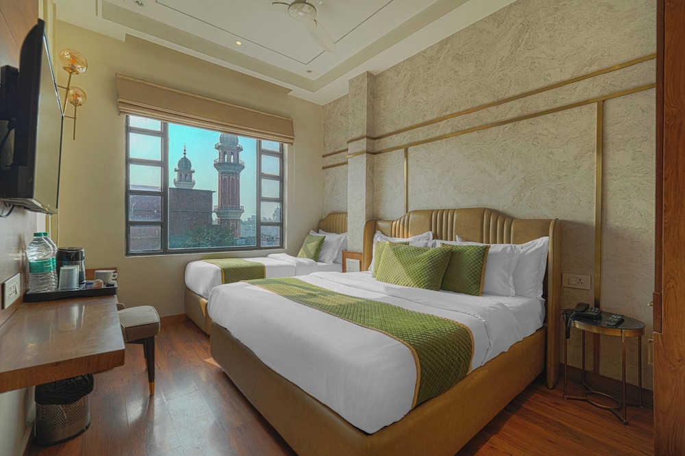 Premium Triple Room - Photo 1