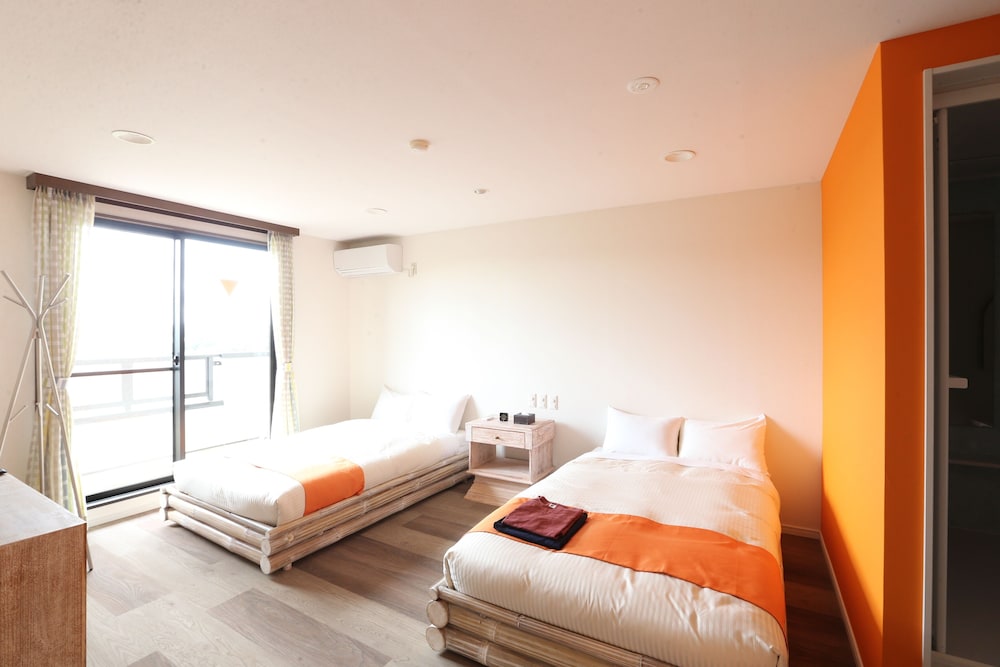 Semi Suite