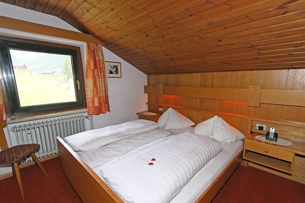 Double Room, Mountain View