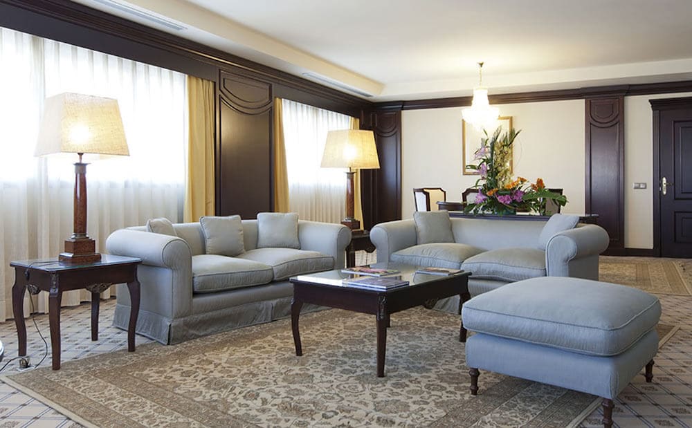 Grand Suite, Hot Tub (Jacuzzi) - Photo 8