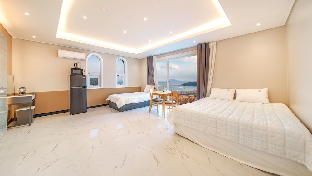 Basic Room, 1 Bedroom (101)