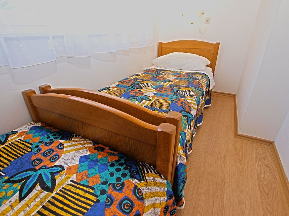 Standard Apartment, 2 Bedrooms (613/1470)