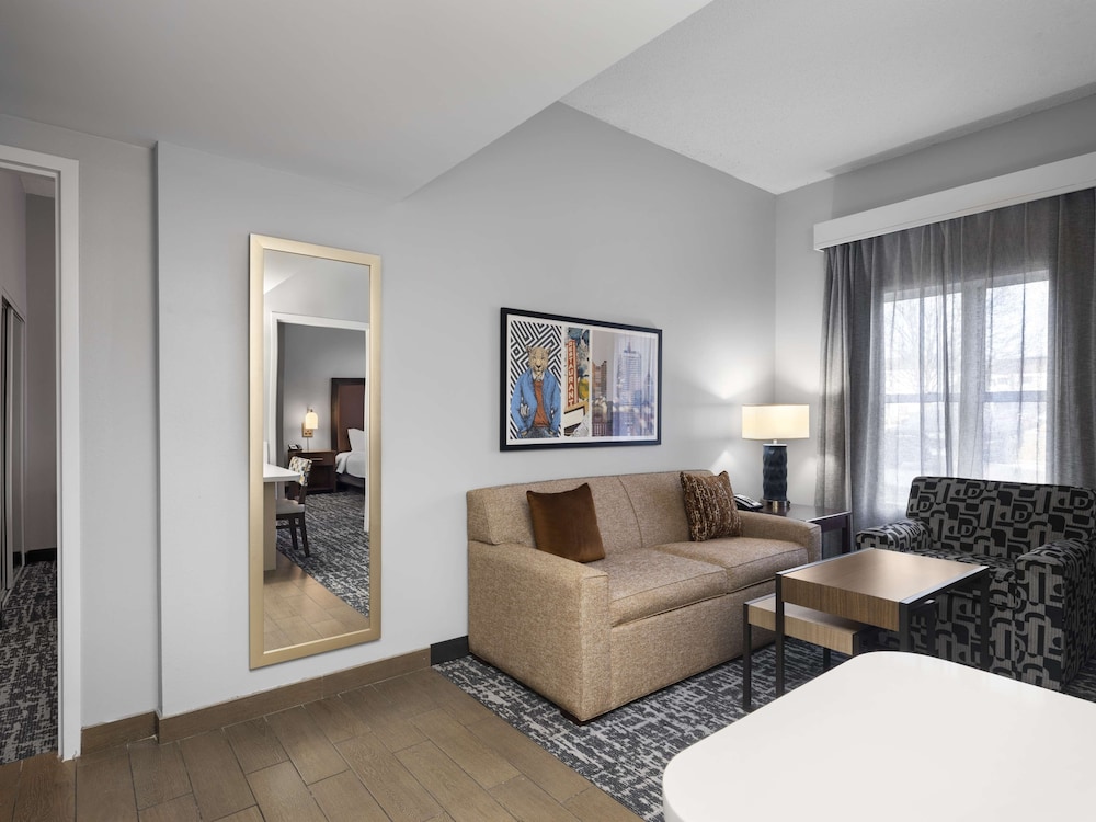 Suite, 1 Queen Bed, Accessible, Non Smoking - Photo 19