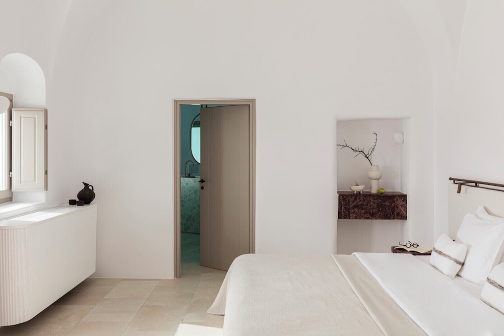 River Pool Suite with Plunge Pool - Photo 9
