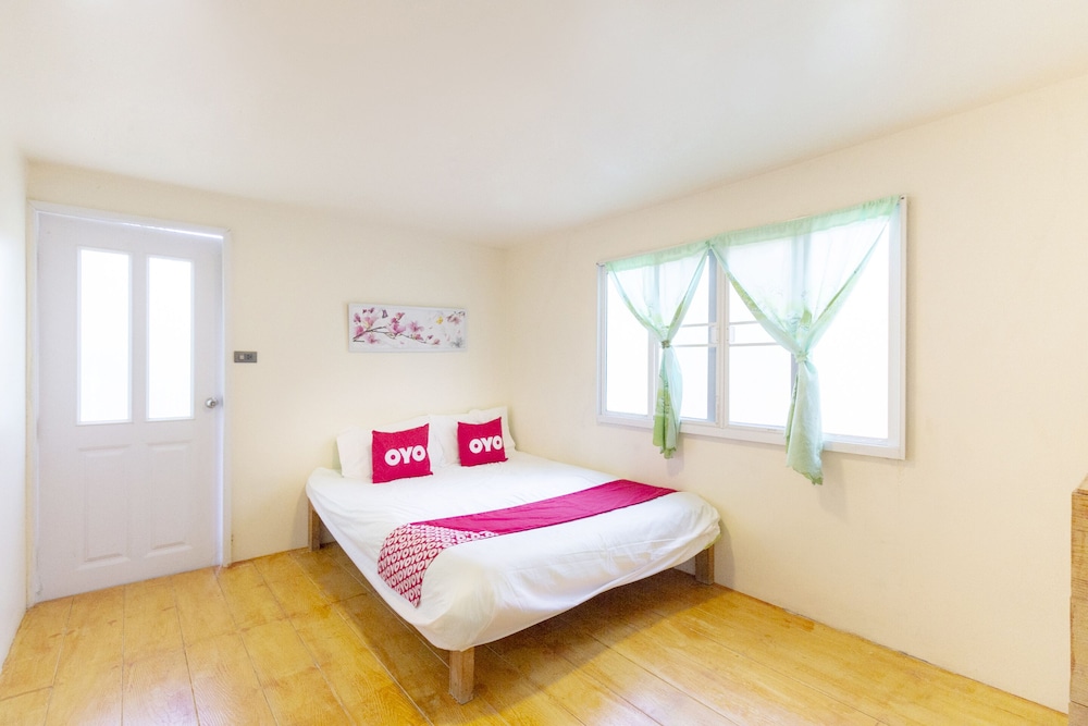 Deluxe Double Room - Photo 1