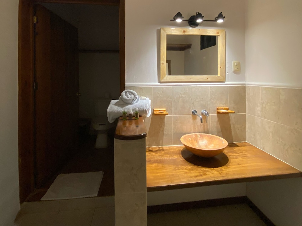 Double Room - Photo 9