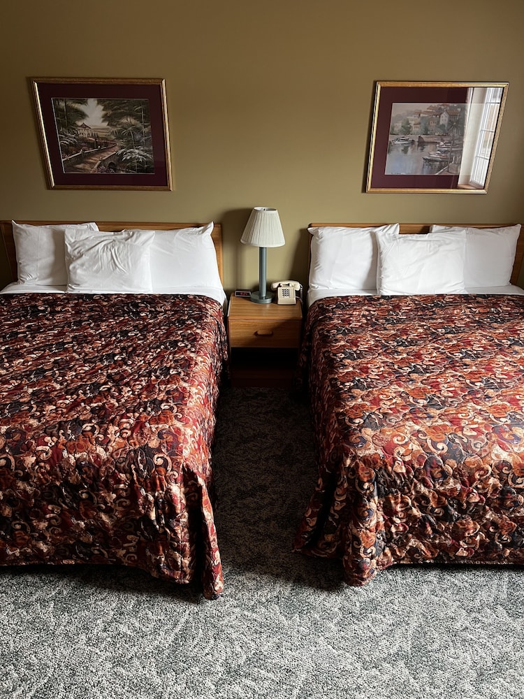 Double Room, 2 Queen Beds
