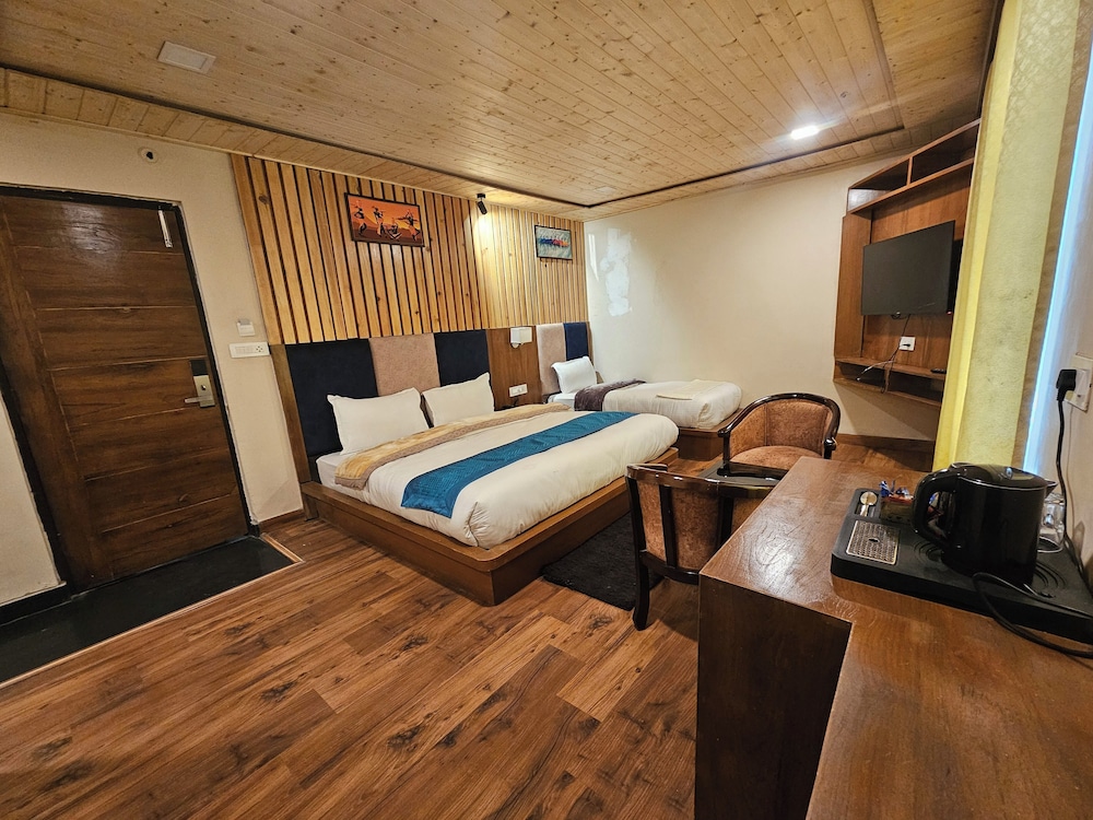 Premium Double Room