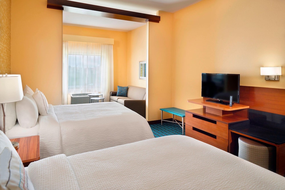 Suite, Multiple Beds photo 1