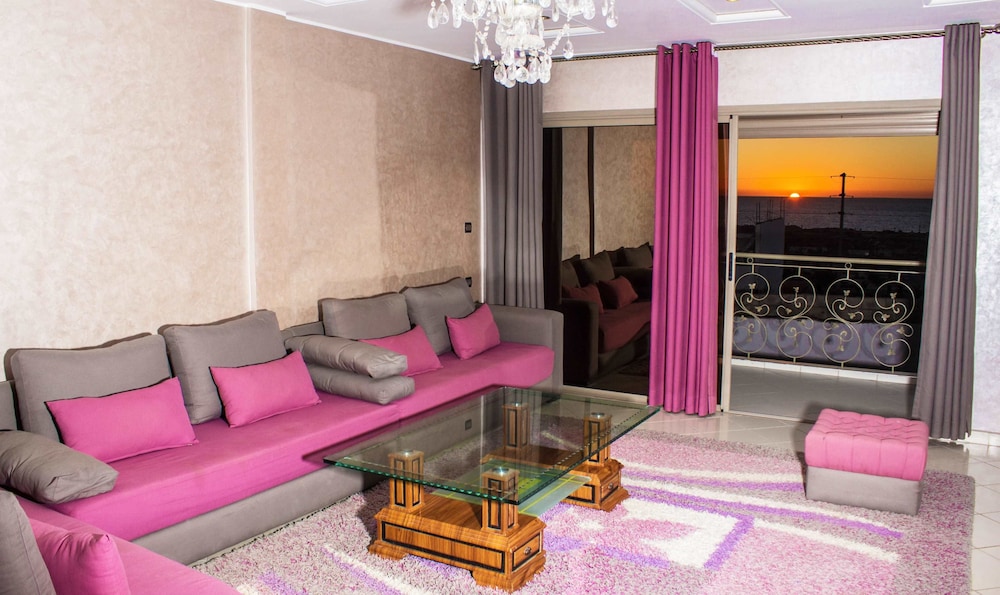 Panoramic Apartment, 2 Bedrooms, Sea View photo 2