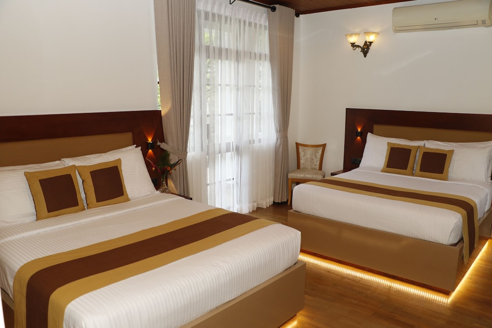 Deluxe Quadruple Room, 1 Bedroom, Hill View photo 2