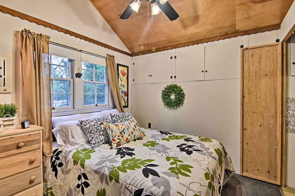 Cottage (2 Bedrooms) photo 2