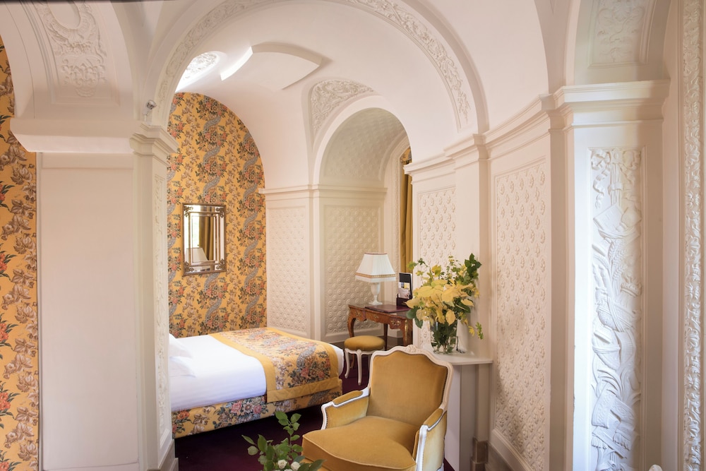 Superior Room, 1 Double Bed (Superior Room in Ariane Pavilion) - Photo 1