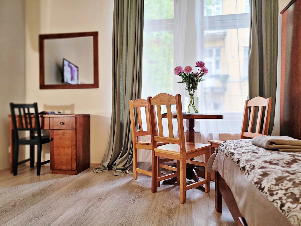 Standard Studio Suite, City View