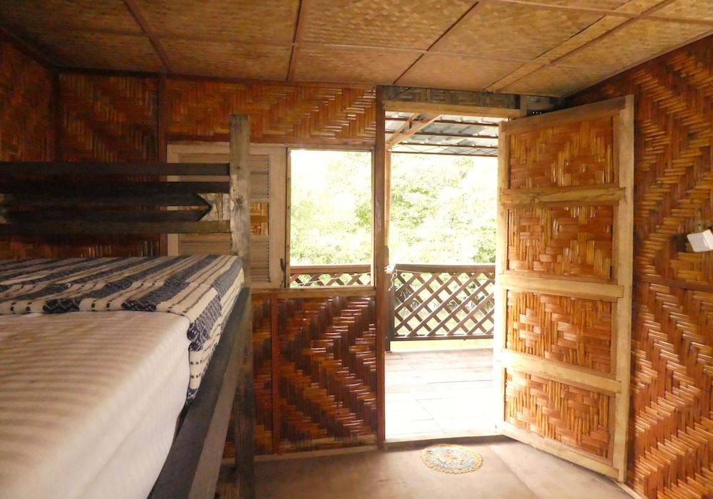 1 Bed in 4-Bed Room photo 2