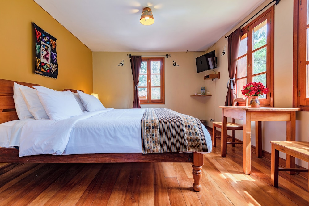 Room, 1 King Bed photo 2