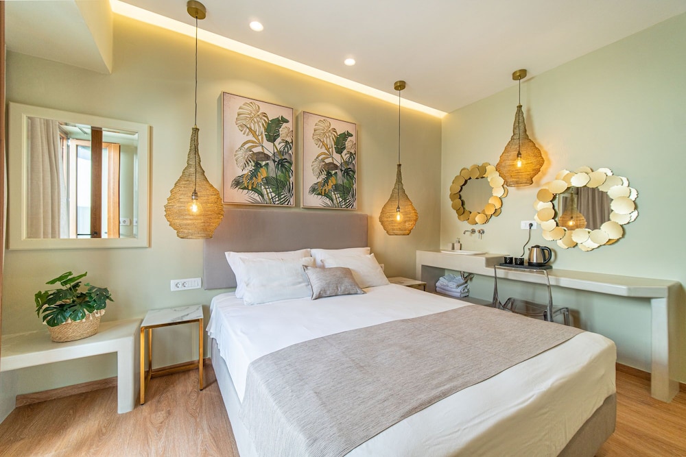 Basic Double Room