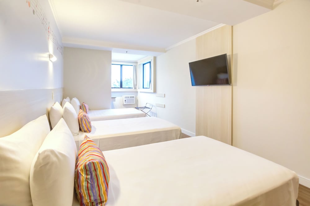 Standard Triple Room - Photo 4