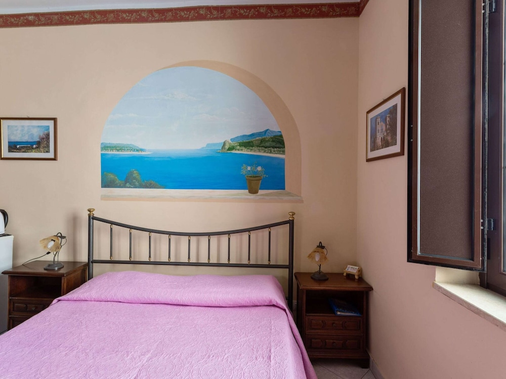 Villa photo 1