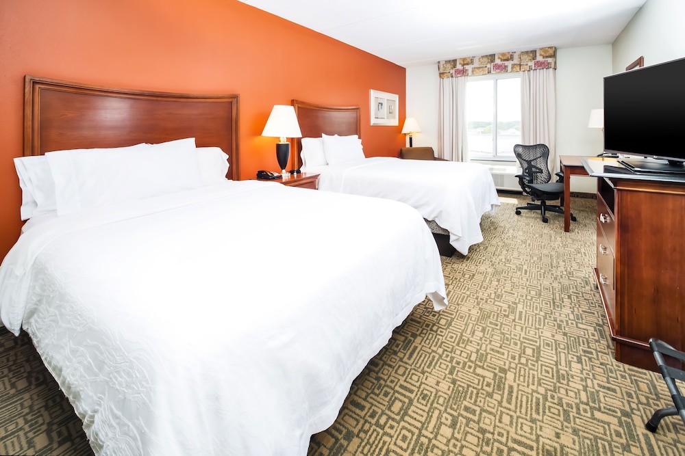 2 Queen Bed - Photo 2