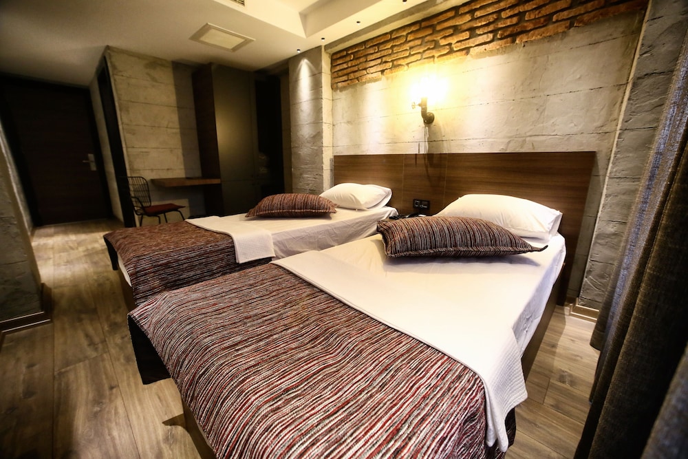 Standard Twin Room photo 1