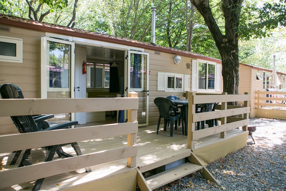 Comfort Mobile Home, 2 Bedrooms photo 2