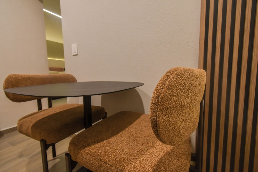 Satelite Suite - Photo 12