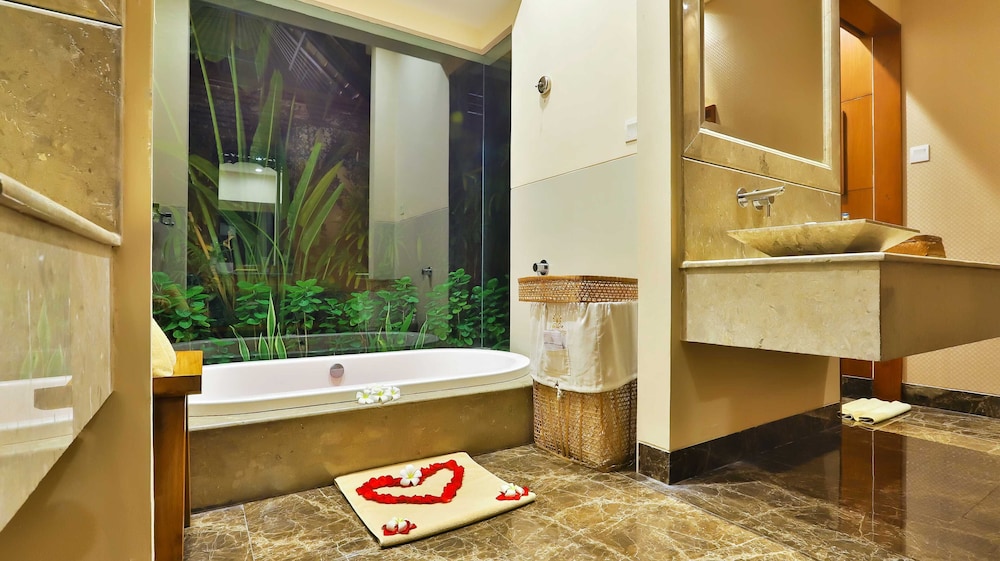 Luxury Villa, 1 Bedroom, Private Pool (Monthly Rental - Limited Service)