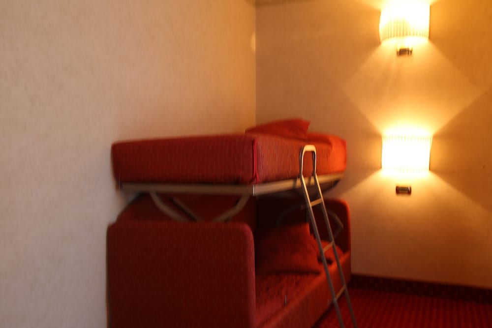 Quadruple Room, Mountain View
